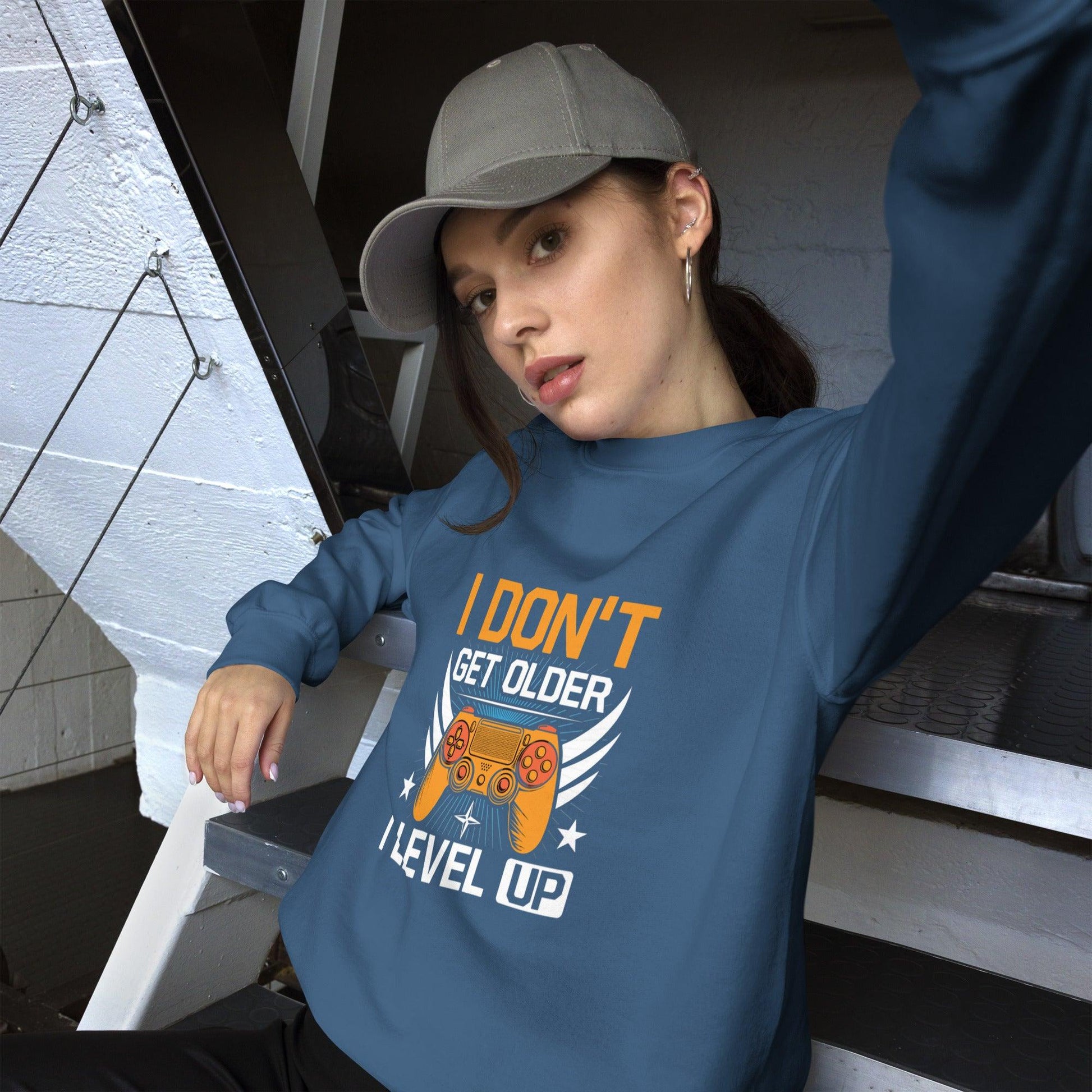 Sweatshirt "I Don't Get Older i Level Up" - Koolmi